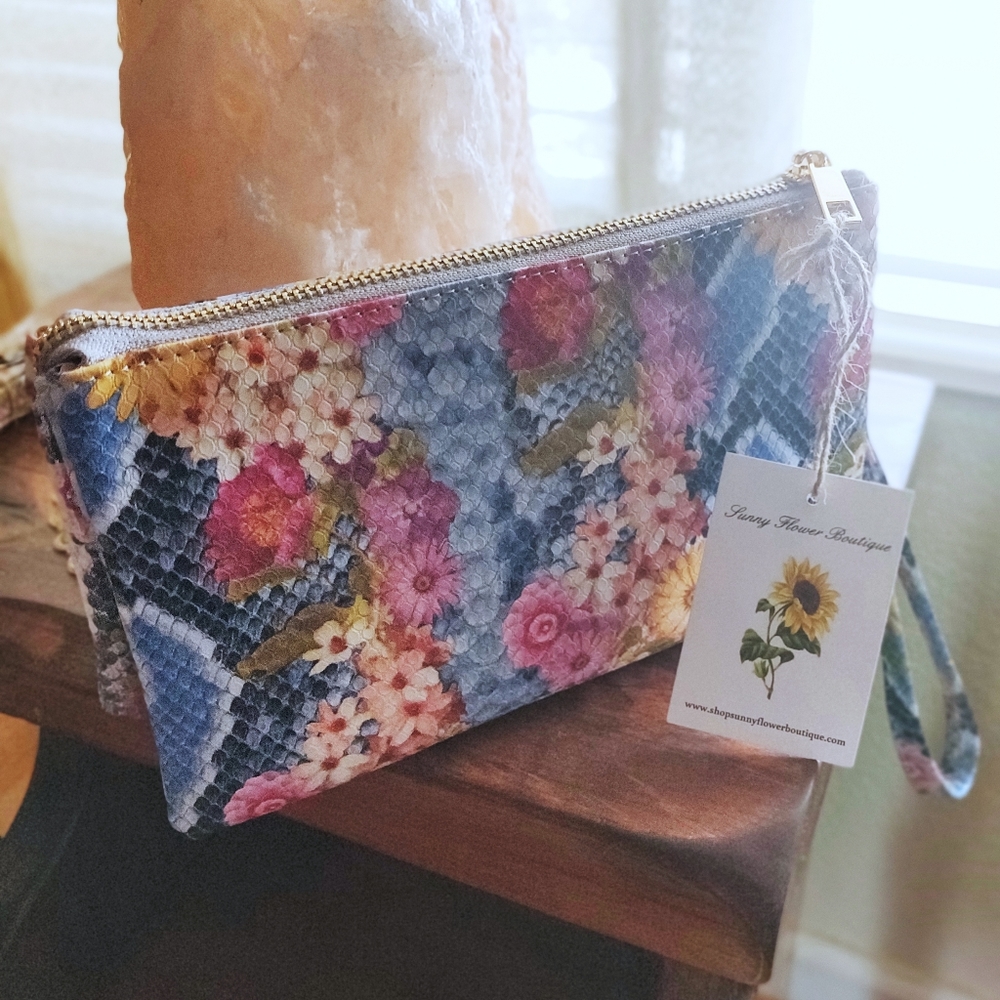 Gorgeous Floral Snake Print Crossbody